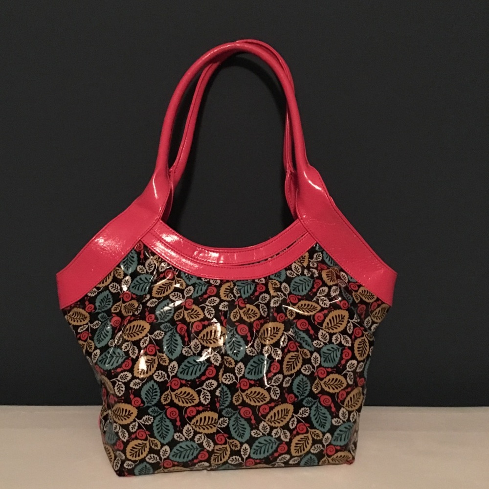 Vera Bradley frill